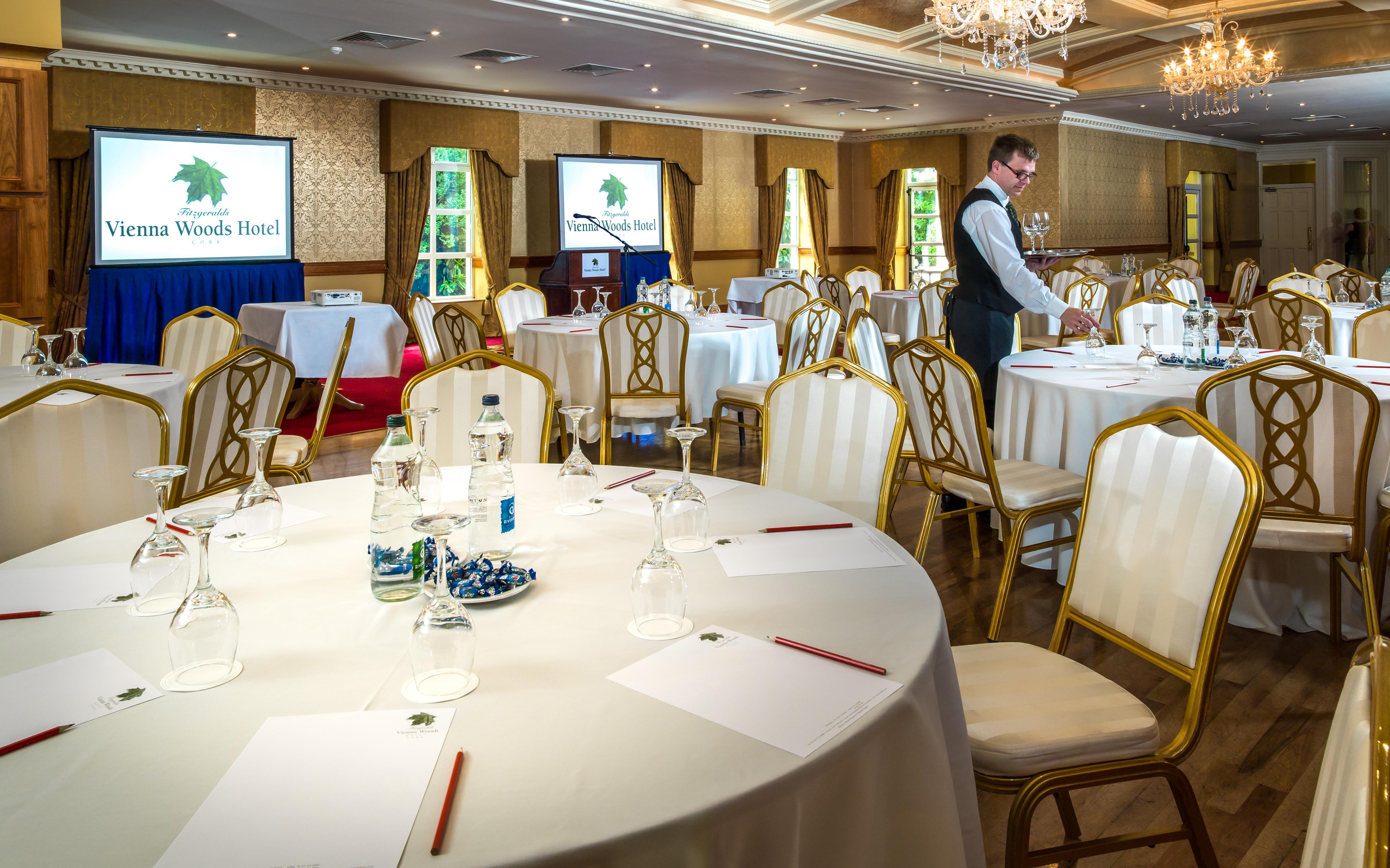Cork'S Vienna Woods Hotel & Villas Eksteriør bilde